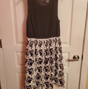 Black and White A Line Dress - Tommy Hilfiger  Size 4